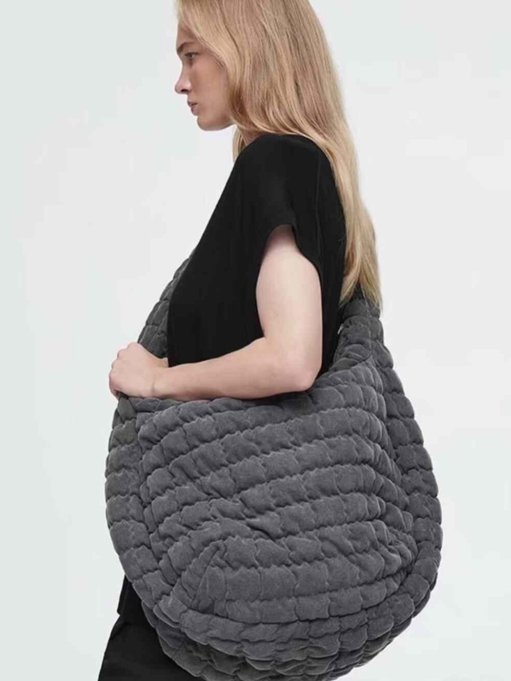 Cos Oversized Quilted Crossbody - Picture 7 of 9